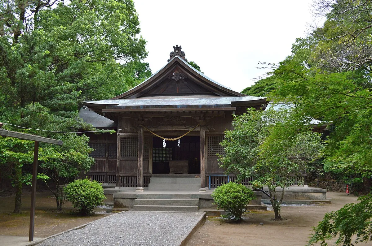 江田神社の拝殿