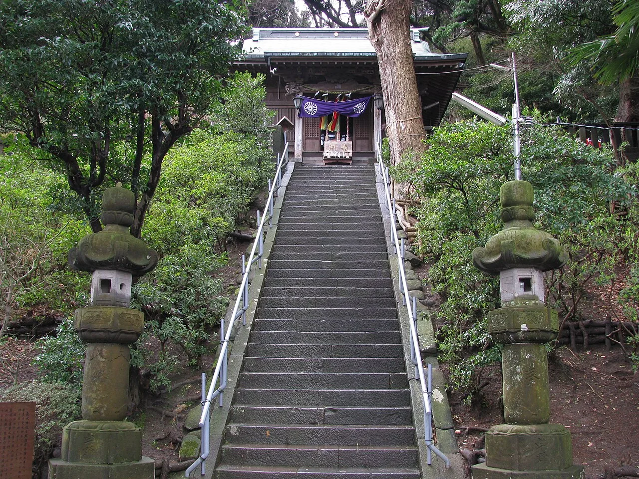 走水神社の拝殿