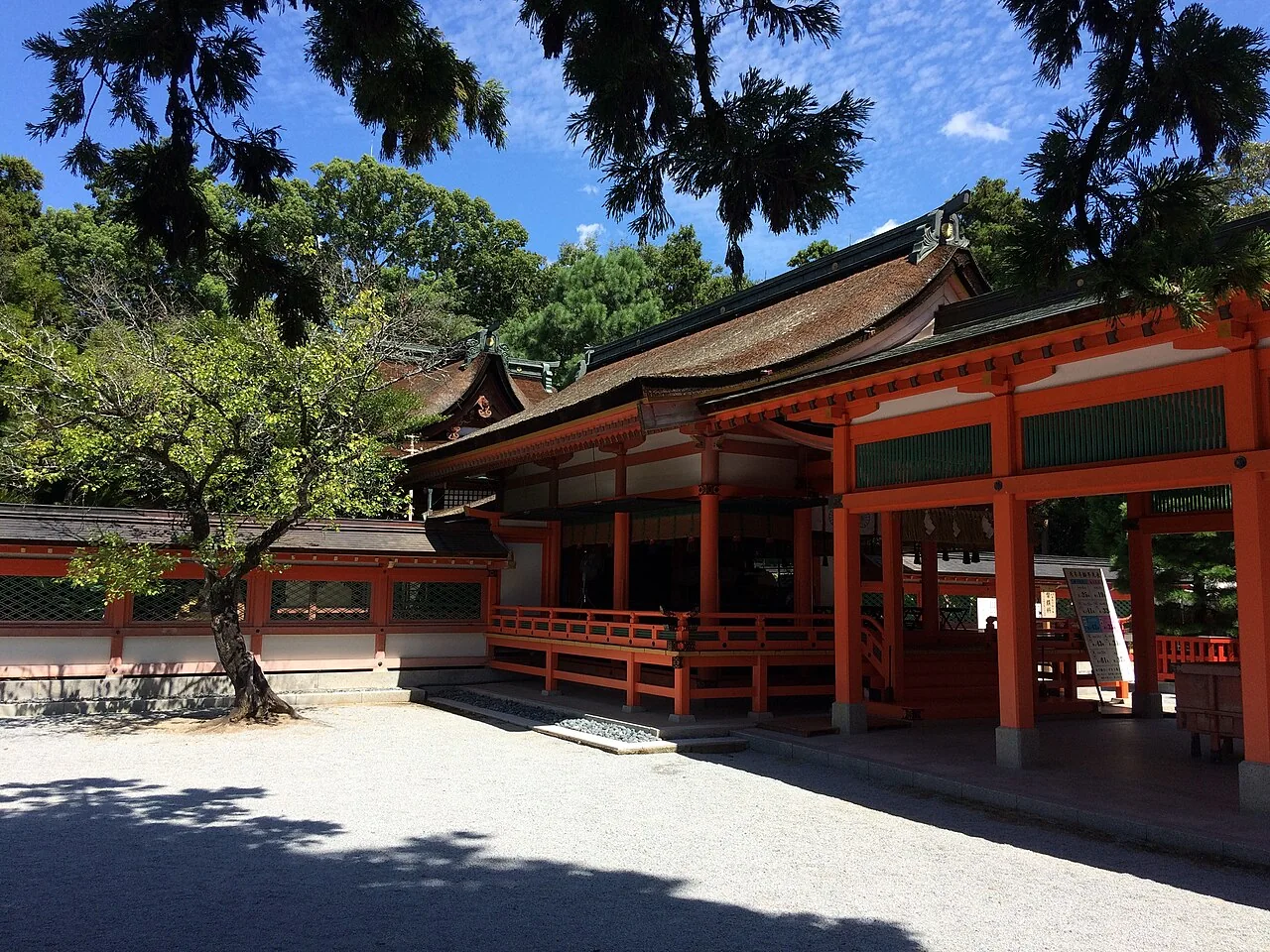香椎宮の社殿