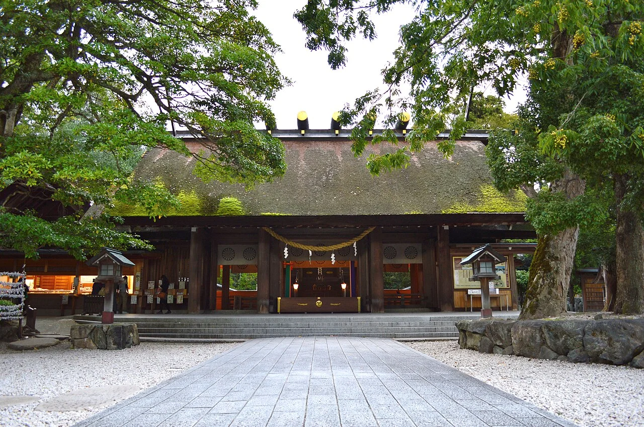 籠神社の拝殿