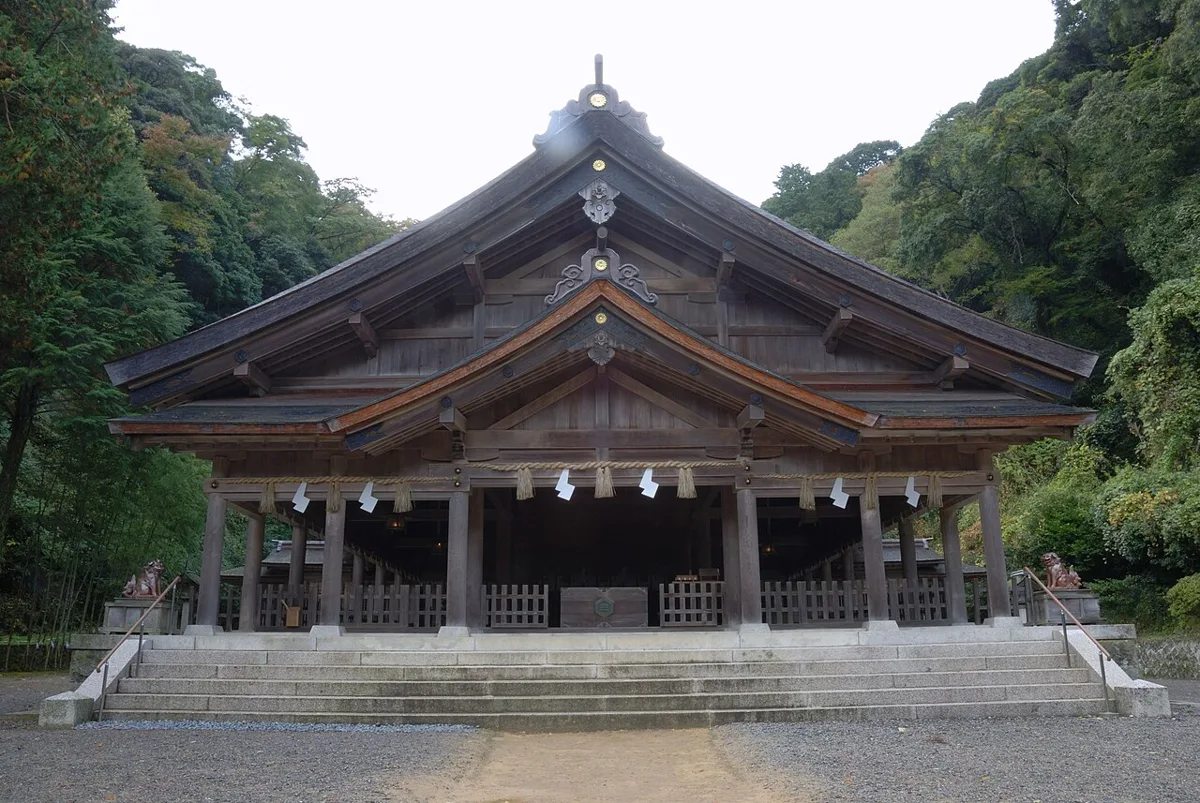 美保神社の拝殿